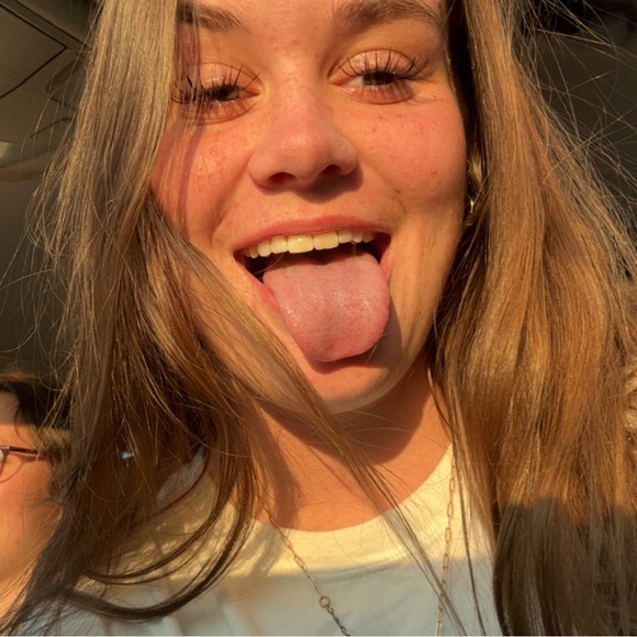 hana_bradley